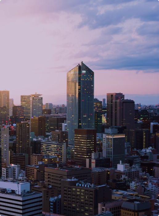 مشهد لمدينة عصرية يرمز للتواصل والابتكار